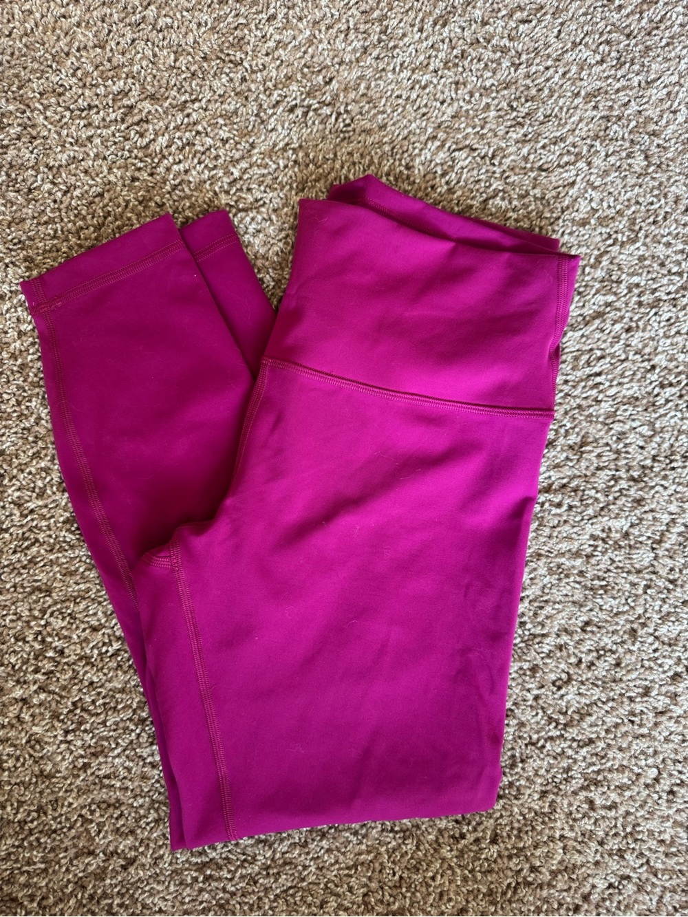 Lululemon Wunder Leggings - Picture 1 of 3
